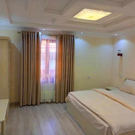 Hotel Dari Zanjir Samarkand Esterno foto