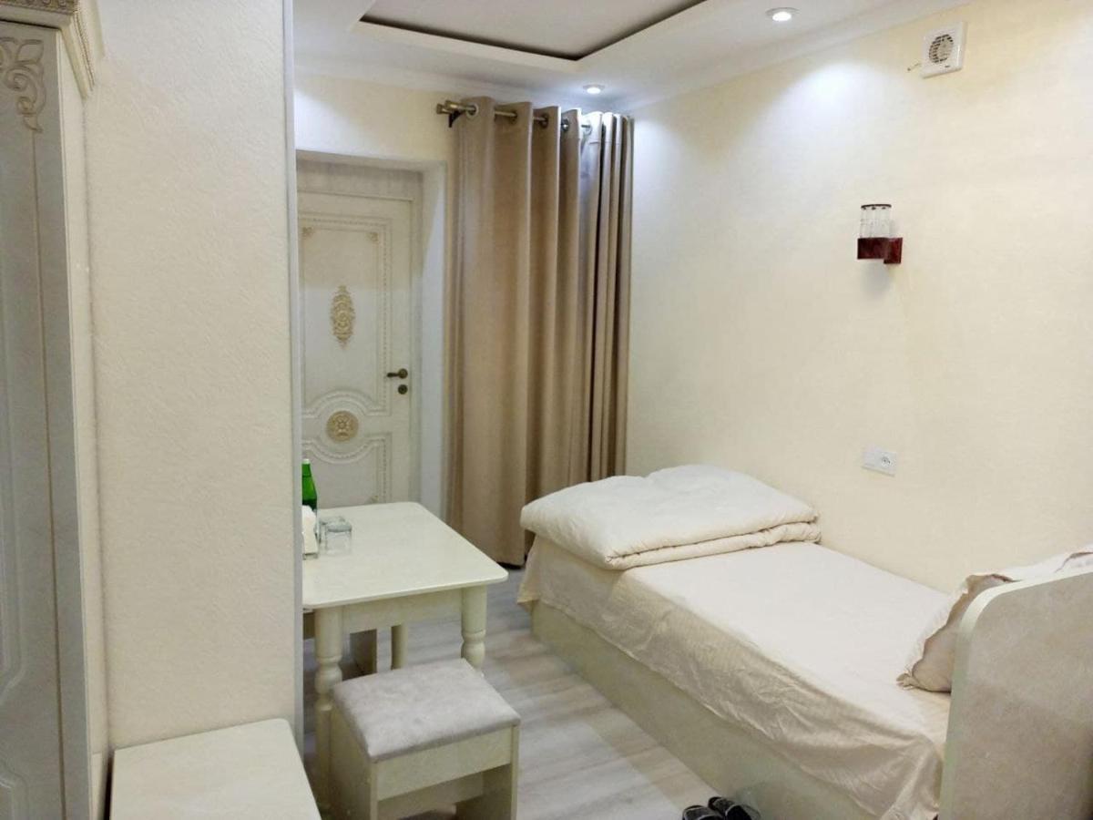 Hotel Dari Zanjir Samarkand Esterno foto