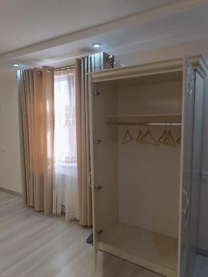 Hotel Dari Zanjir Samarkand Esterno foto