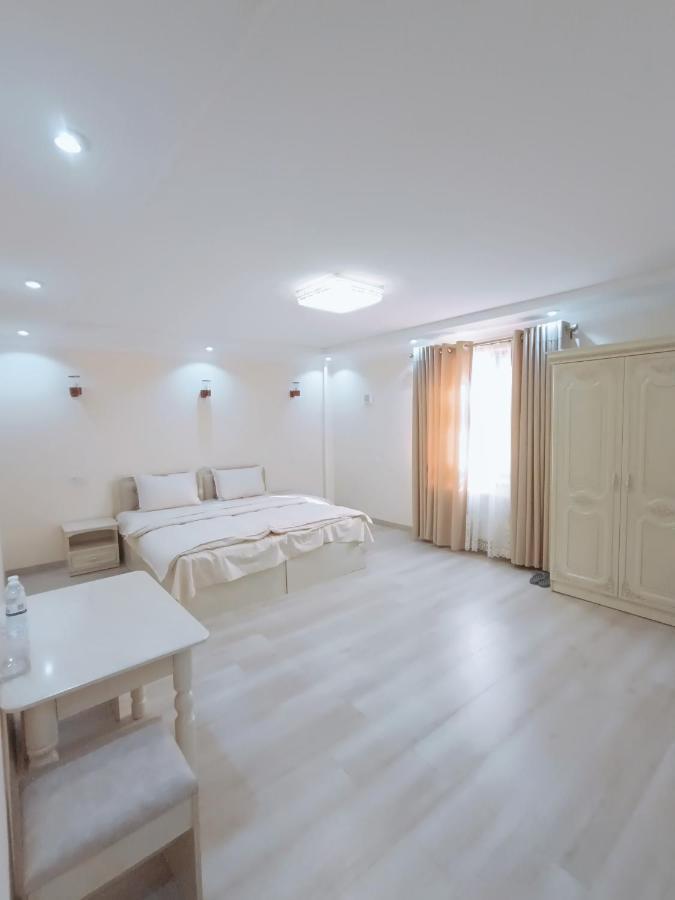 Hotel Dari Zanjir Samarkand Esterno foto