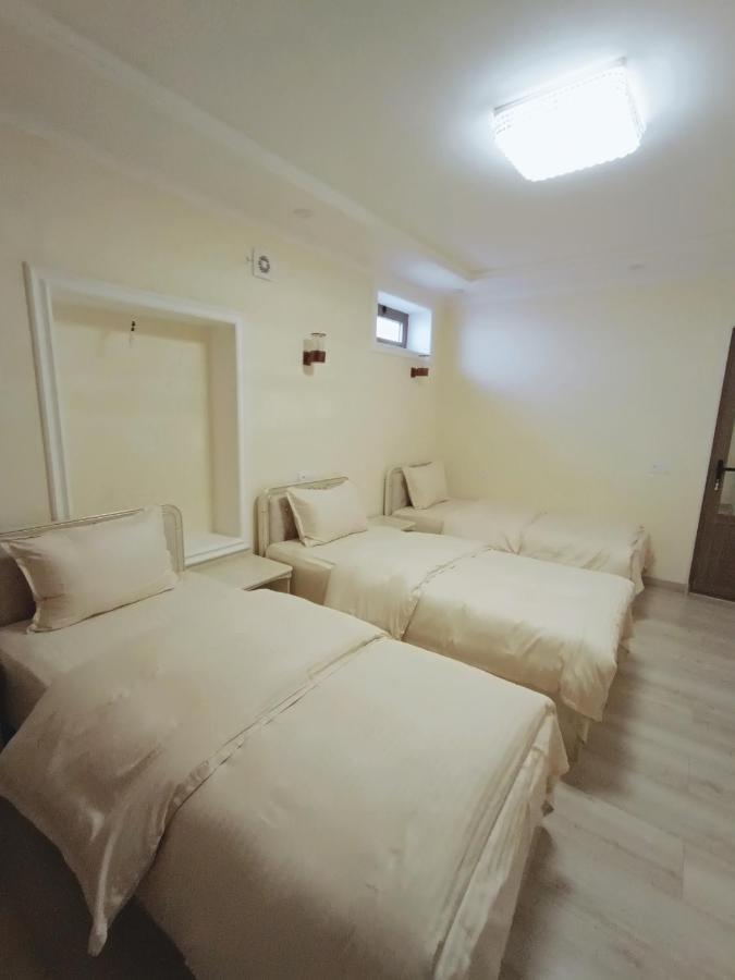 Hotel Dari Zanjir Samarkand Esterno foto